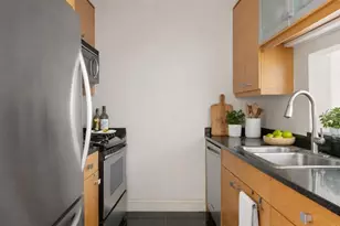 120 Riverside Blvd, New York City, NY 10069 - Photo 3