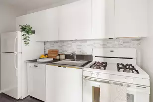 315 E 70th St, New York City, NY 10021 - Photo 7