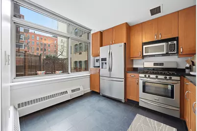 99 Jane Street #1K, New York City, NY 10014 - Photo 3
