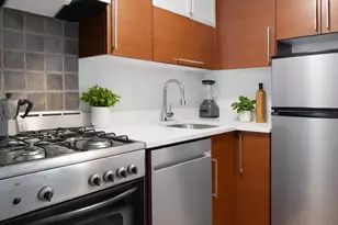 184 Thompson St, New York, NY 10012 - Photo 5