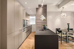 434 E 52nd St, New York City, NY 10022 - Photo 3