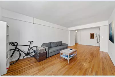 330 E 70th Street #6D, New York City, NY 10021 - Photo 3