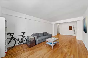 330 E 70th St, New York City, NY 10021 - Photo 3