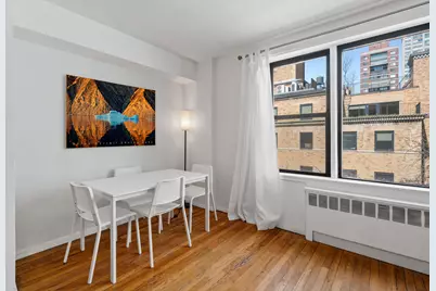 330 E 70th Street #6D, New York, NY 10021 - Photo 5