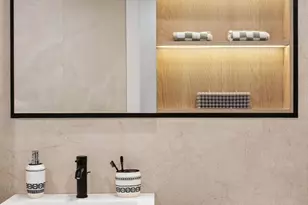 25-23 Newtown Ave, New York City, NY 11102 - Photo 5