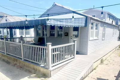 29 Irving Walk #Bungalow, New York City, NY 11697 - Photo 1