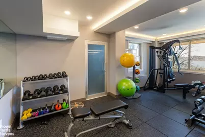 2621 Palisade Avenue #14C, New York City, NY 10463 - Photo 29