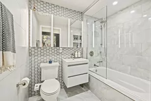 218 N 8th St, Brooklyn, NY 11211 - Photo 9