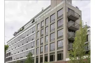 310 E Houston St, New York City, NY 10009 - Photo 11