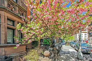 200 E 16th St, New York City, NY 10003 - Photo 9