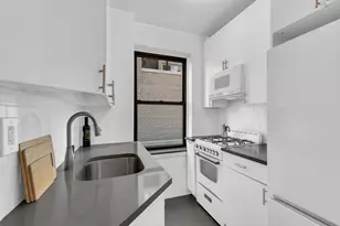 120 Central Park S, New York City, NY 10019 - Photo 7