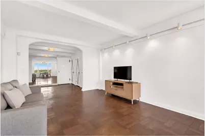 120 Central Park S #19A, New York City, NY 10019 - Photo 7