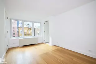 210 Central Park S, New York City, NY 10019 - Photo 15
