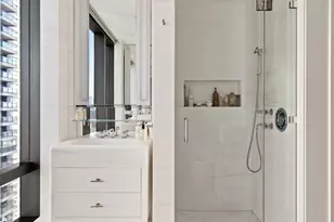 430 E 58th St, New York City, NY 10022 - Photo 11