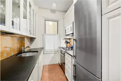 155 E 73rd Street #1D, New York City, NY 10021 - Photo 3