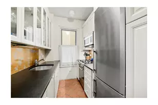 155 E 73rd St, New York City, NY 10021 - Photo 3