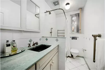 155 E 73rd Street #1D, New York City, NY 10021 - Photo 5
