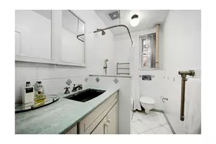 155 E 73rd St, New York City, NY 10021 - Photo 5