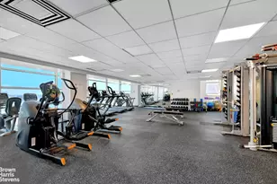 160 E 38th St, New York City, NY 10016 - Photo 11