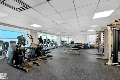160 E 38th Street #4C, New York City, NY 10016 - Photo 9