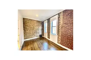 201 E 61st St, New York City, NY 10021 - Photo 5