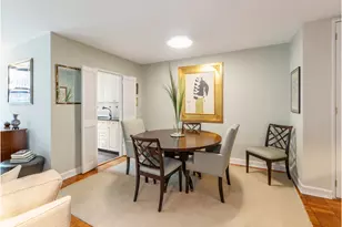 420 E 51st St, New York City, NY 10022 - Photo 3