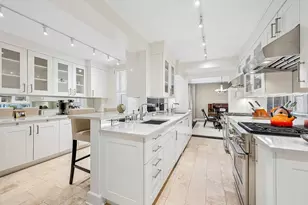 3 E 69th St, New York City, NY 10021 - Photo 5