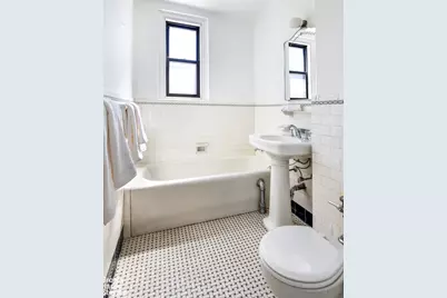 470 W End Avenue #11E, New York City, NY 10024 - Photo 9