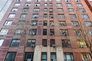 2 Beekman Pl, New York City, NY 10022 - Photo 13