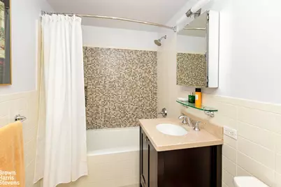 2 Beekman Place #1B, New York City, NY 10022 - Photo 7