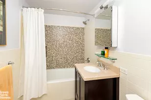 2 Beekman Pl, New York City, NY 10022 - Photo 7