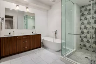 433 E 74th St, New York City, NY 10021 - Photo 7