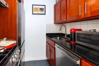 120 E 90th Street #16-B, New York City, NY 10128 - Photo 5