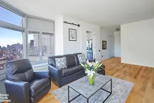200 E 32nd St, New York City, NY 10016 - Photo 3