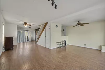 32 Dictum Court, New York City, NY 11229 - Photo 7
