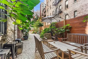 320 W 84th St, New York City, NY 10024 - Photo 11