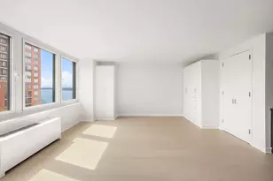 333 Rector Pl, New York City, NY 10280 - Photo 9