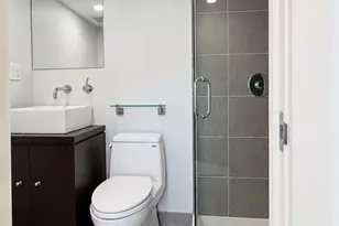 96 Woodpoint Rd, New York City, NY 11211 - Photo 23