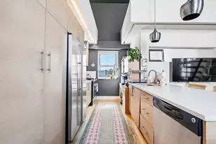 96 Woodpoint Rd, New York City, NY 11211 - Photo 3