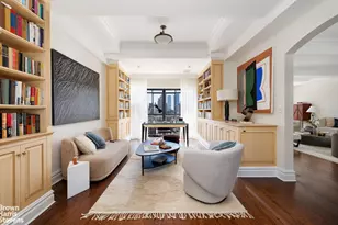 350 W 57th St, New York City, NY 10019 - Photo 5