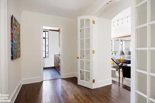 350 W 57th St, New York City, NY 10019 - Photo 9