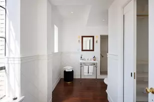 350 W 57th St, New York City, NY 10019 - Photo 13
