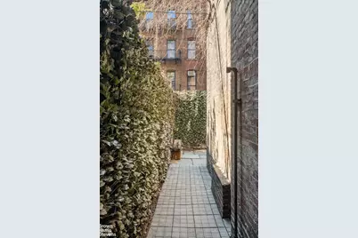 436 W 47th Street #1B, New York City, NY 10036 - Photo 3