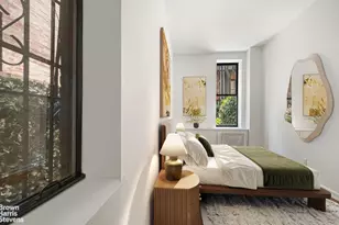 436 W 47th St, New York City, NY 10036 - Photo 9