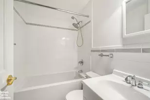 436 W 47th St, New York City, NY 10036 - Photo 11