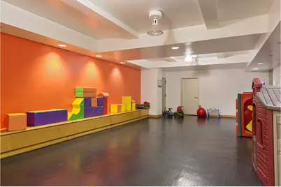 90 Riverside Drive #8E, New York City, NY 10024 - Photo 25