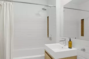 433 Warren St, New York City, NY 11217 - Photo 15