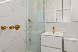 320 W 84th St, New York City, NY 10024 - Photo 5