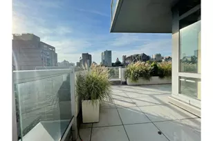 321 W 110th St, New York City, NY 10026 - Photo 27