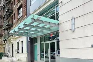 321 W 110th St, New York City, NY 10026 - Photo 31